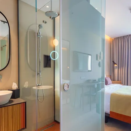 호텔 Indigo By Ihg-adults Only 라르나카