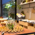 Indigo By Ihg-adults Only 4*