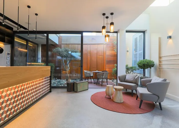 Hotell Indigo By Ihg-adults Only Larnaca